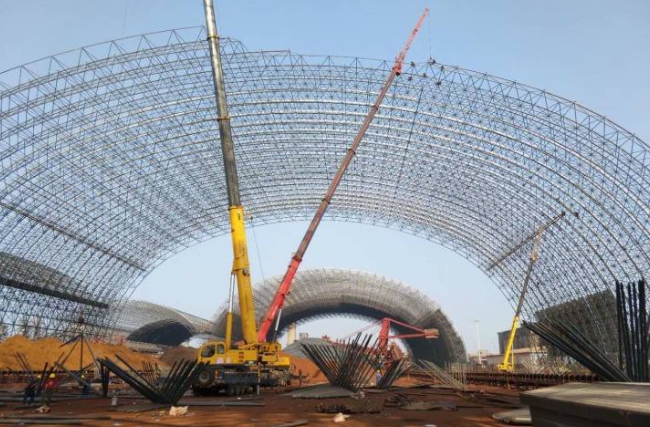 锡林格勒盟浅析质料场封闭本领的特点以及利用类型